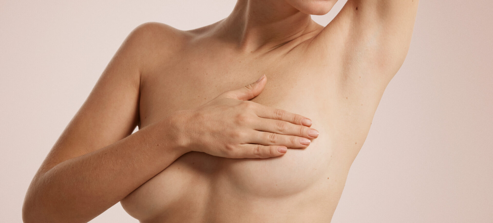 Prevenția cancerului de sân: autopalparea sânilor în câțiva pași simpli