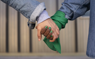 11 green flags într-o relație romantică